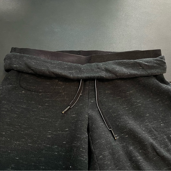 Calvin Klein Sweatpants - Picture 2 of 4